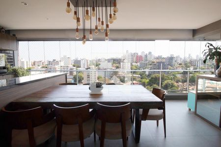 Sala de apartamento à venda com 3 quartos, 121m² em Pinheiros, São Paulo