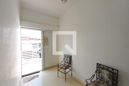 Hall de Entrada de casa à venda com 3 quartos, 250m² em Jardim Nova Europa, Campinas