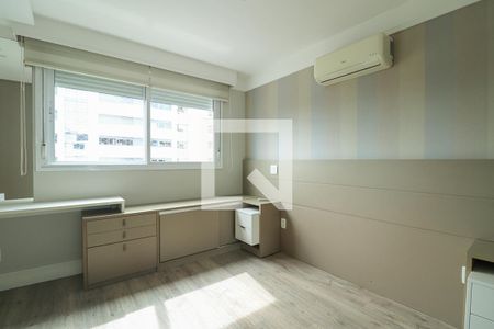 Quarto Suíte de apartamento para alugar com 2 quartos, 68m² em Chácara das Pedras, Porto Alegre