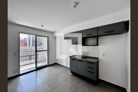 Sala/Cozinha de apartamento para alugar com 2 quartos, 36m² em Jardim Caravelas, São Paulo