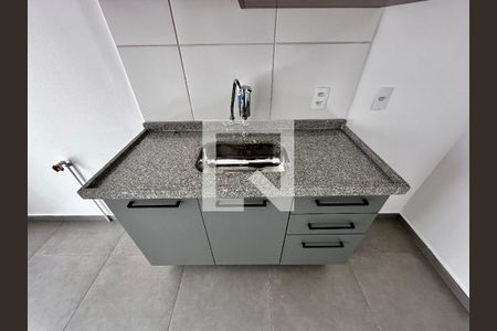 Sala/Cozinha de apartamento para alugar com 2 quartos, 36m² em Jardim Caravelas, São Paulo