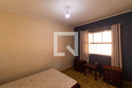 Quarto 01 de casa para alugar com 2 quartos, 100m² em Jardim Santa Genebra, Campinas