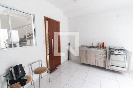 Cozinha de apartamento para alugar com 1 quarto, 30m² em Santana, São Paulo