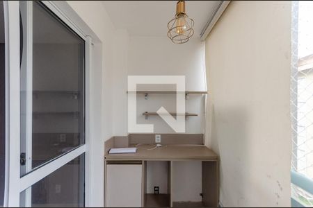 Sacada Sala de apartamento à venda com 2 quartos, 60m² em Jardim Peri, São Paulo