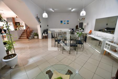 Sala de casa à venda com 3 quartos, 350m² em Vila Sônia (sousas), Campinas