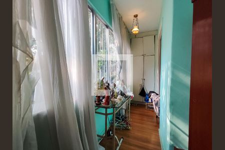 Sala de apartamento à venda com 1 quarto, 70m² em Grajaú, Rio de Janeiro