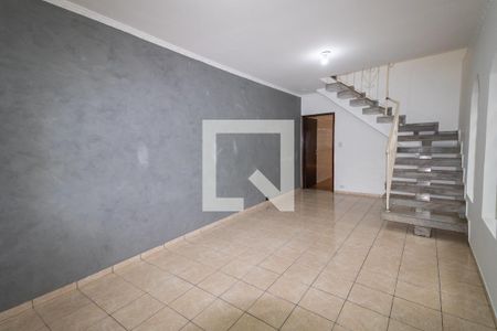 Sala de casa para alugar com 4 quartos, 150m² em Jardim Vila Formosa, São Paulo