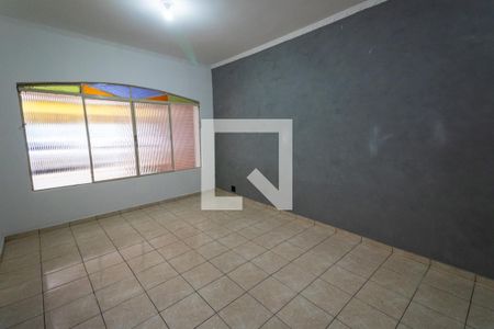 Sala de casa para alugar com 4 quartos, 150m² em Jardim Vila Formosa, São Paulo