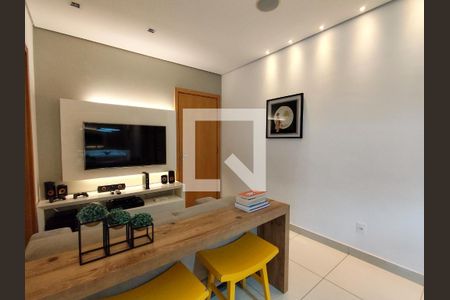 Sala de apartamento à venda com 2 quartos, 60m² em Buritis, Belo Horizonte