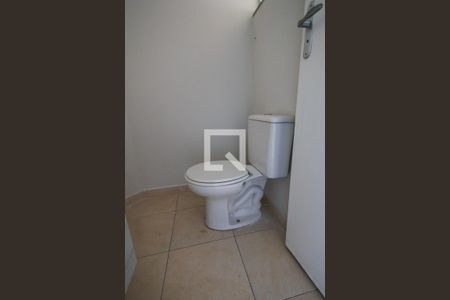 Lavabo de casa de condomínio para alugar com 3 quartos, 132m² em Vila Sao Geraldo, Taubaté