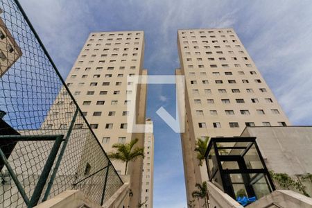 Fachada de apartamento à venda com 2 quartos, 57m² em Piqueri, São Paulo