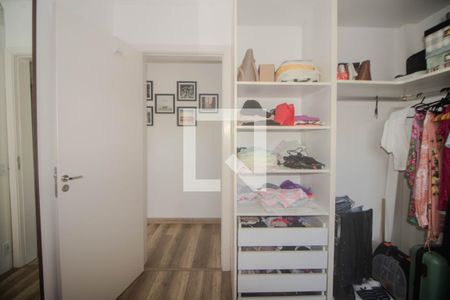 Quarto de apartamento para alugar com 3 quartos, 84m² em Jardim Carvalho, Porto Alegre