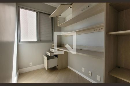 Quarto de apartamento para alugar com 3 quartos, 60m² em Vila Valparaíso, Santo André