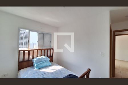 Quarto 2 de apartamento para alugar com 2 quartos, 57m² em Guilhermina, Praia Grande