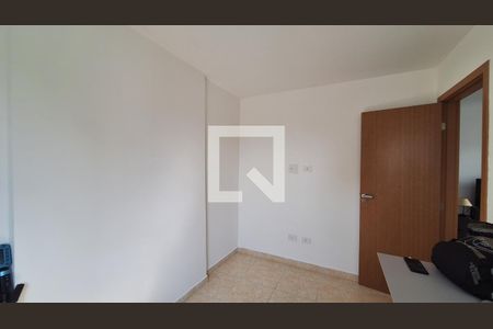 Quarto 1 de apartamento para alugar com 2 quartos, 57m² em Guilhermina, Praia Grande