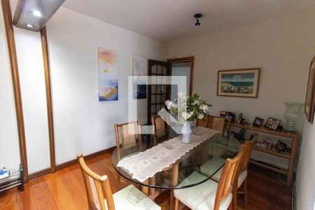 Sala de apartamento à venda com 3 quartos, 120m² em Icaraí, Niterói