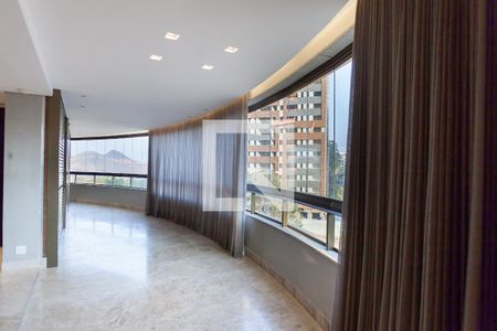 Varanda da Sala / quartos de apartamento para alugar com 3 quartos, 245m² em Vale do Sereno, Nova Lima