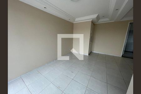 Sala de apartamento para alugar com 3 quartos, 68m² em Rio Pequeno, São Paulo