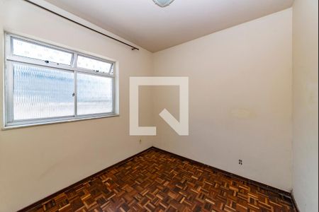 Quarto 1 de apartamento para alugar com 3 quartos, 93m² em João Pinheiro, Belo Horizonte