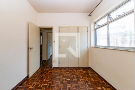 Quarto 1 de apartamento para alugar com 3 quartos, 93m² em João Pinheiro, Belo Horizonte