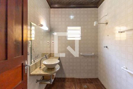 Banheiro de apartamento para alugar com 1 quarto, 45m² em Vila Hamburguesa, São Paulo