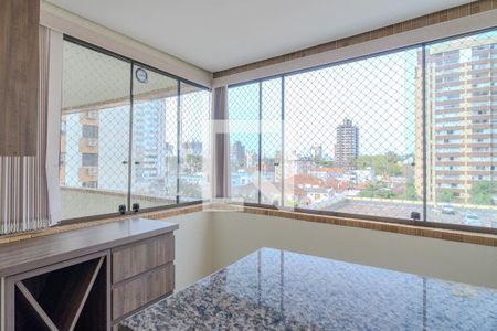 Sala de apartamento para alugar com 3 quartos, 103m² em Menino Deus, Porto Alegre