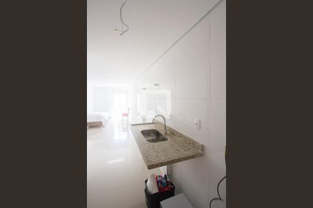 Cozinha de apartamento à venda com 1 quarto, 29m² em Chácara Santo Antônio (zona Sul), São Paulo