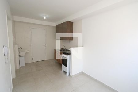 Sala/Cozinha de apartamento para alugar com 1 quarto, 32m² em Jardim Cidália, São Paulo