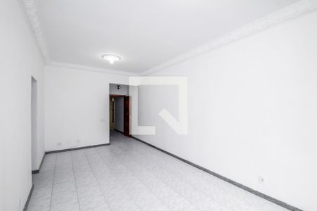 Sala de apartamento para alugar com 3 quartos, 110m² em Olaria, Rio de Janeiro