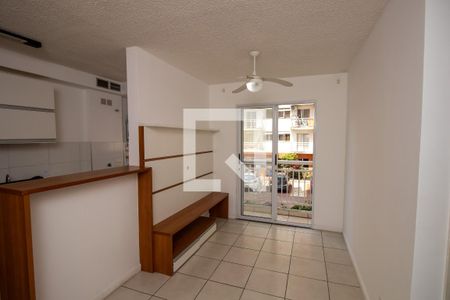 Sala de apartamento à venda com 2 quartos, 48m² em Jacarepaguá, Rio de Janeiro