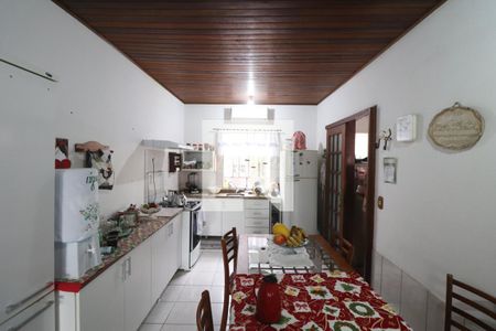 Cozinha 1 de casa à venda com 4 quartos, 150m² em Feitoria, São Leopoldo