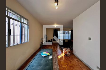 Sala de casa à venda com 3 quartos, 231m² em Chácara Santo Antônio (zona Sul), São Paulo