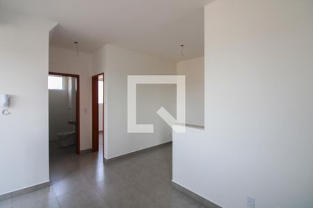 Sala de apartamento à venda com 2 quartos, 50m² em Letícia, Belo Horizonte