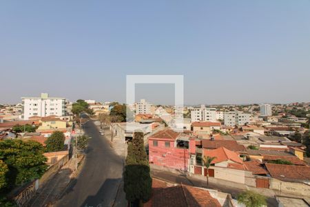 Vista do Quarto 1 de apartamento à venda com 2 quartos, 50m² em Letícia, Belo Horizonte