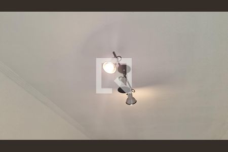 Detalhe da sala de apartamento para alugar com 1 quarto, 50m² em Vila Tupi, Praia Grande