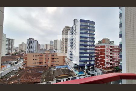 Vista da Sala de apartamento para alugar com 1 quarto, 50m² em Vila Tupi, Praia Grande