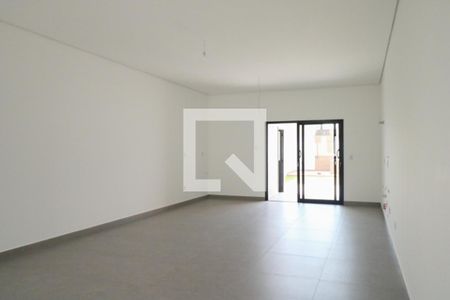 Casa à venda com 236m², 3 quartos e 4 vagasSala/Cozinha