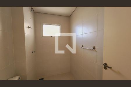 Banheiro de apartamento à venda com 2 quartos, 54m² em Chácara Segre, Jundiaí