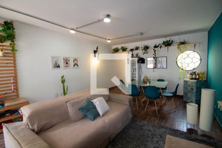 Sala de casa à venda com 3 quartos, 126m² em Santo Amaro, São Paulo