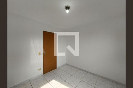 Quarto 1 de apartamento para alugar com 2 quartos, 58m² em Vila Campo Grande, São Paulo