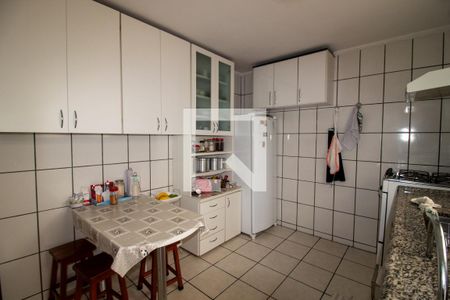 Cozinha de casa à venda com 3 quartos, 150m² em Vila Butantã, São Paulo