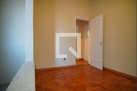 Sala de apartamento à venda com 2 quartos, 75m² em Auxiliadora, Porto Alegre