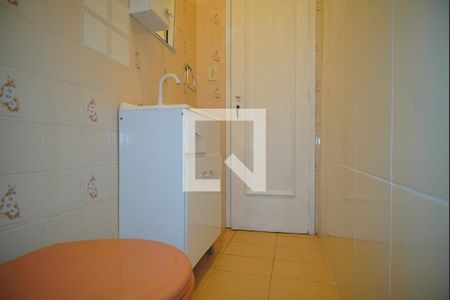 Banheiro Corredor de apartamento para alugar com 2 quartos, 75m² em Auxiliadora, Porto Alegre