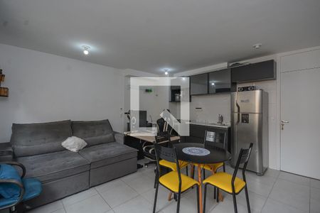 Sala/Cozinha de apartamento para alugar com 1 quarto, 34m² em Jurubatuba, São Paulo