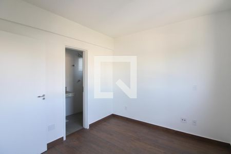 Suíte de apartamento para alugar com 3 quartos, 72m² em Candelária, Belo Horizonte