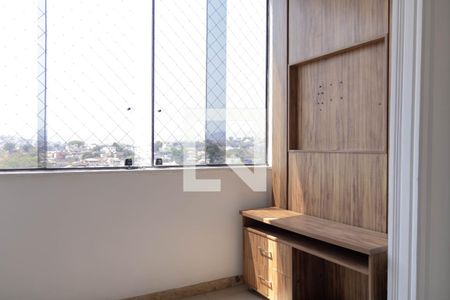 Sala 1 de apartamento à venda com 3 quartos, 96m² em Camargos, Belo Horizonte