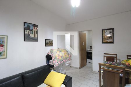 Sala de casa à venda com 2 quartos, 58m² em Vila Cloris, Belo Horizonte