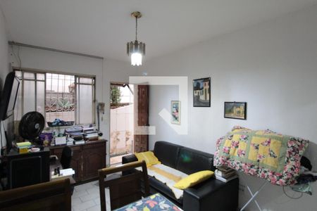 Sala de casa à venda com 2 quartos, 58m² em Vila Cloris, Belo Horizonte