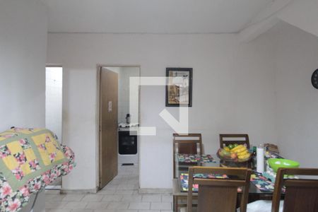 Sala de casa para alugar com 2 quartos, 58m² em Vila Cloris, Belo Horizonte