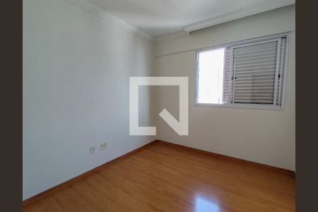 Quarto  de apartamento à venda com 3 quartos, 98m² em Buritis, Belo Horizonte